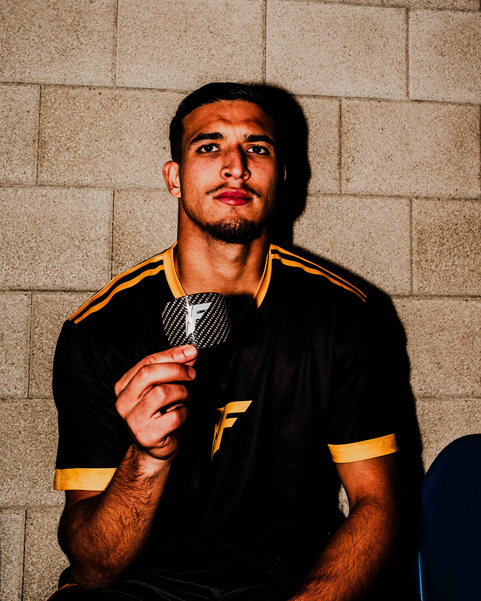 Caneleiras de carbono